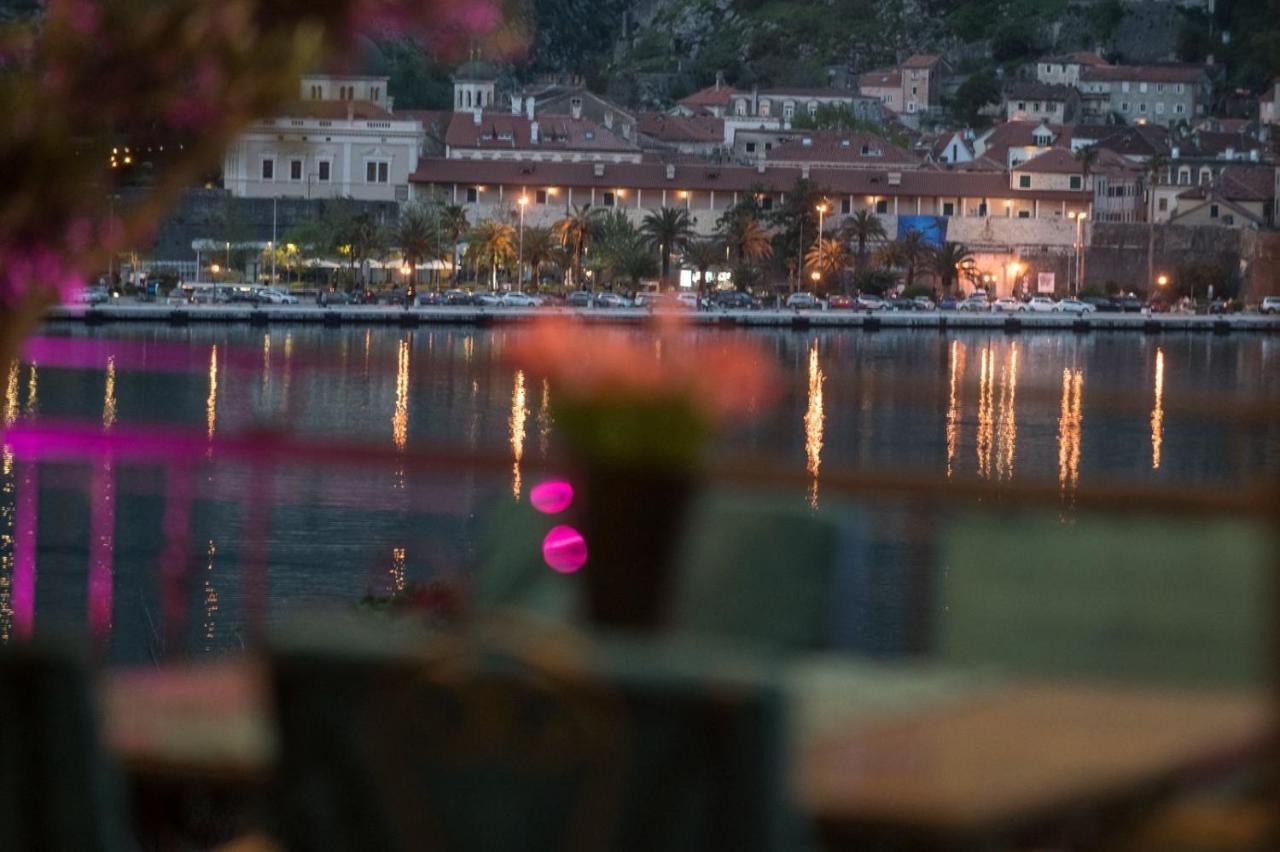 Villa Sun Castle Kotor Eksteriør bilde