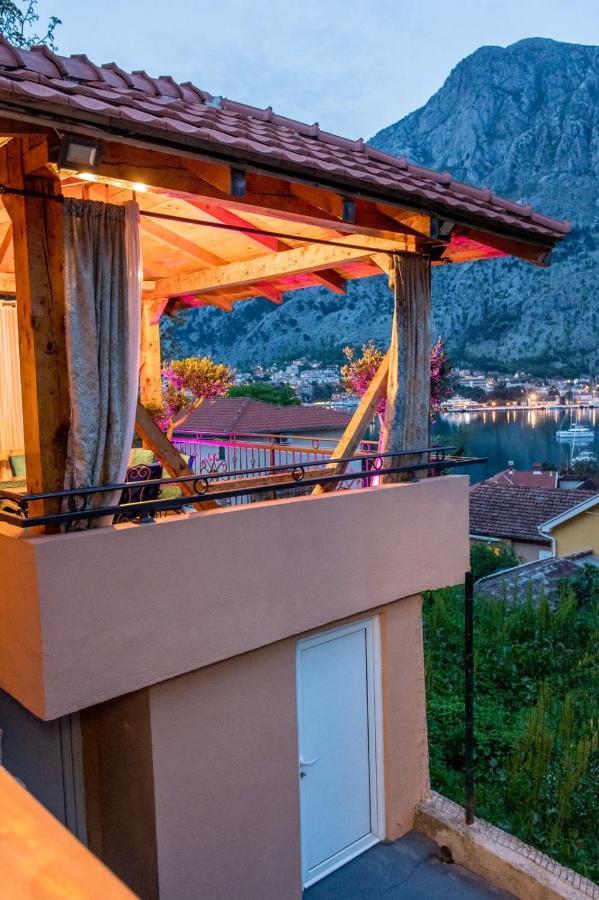 Villa Sun Castle Kotor Eksteriør bilde