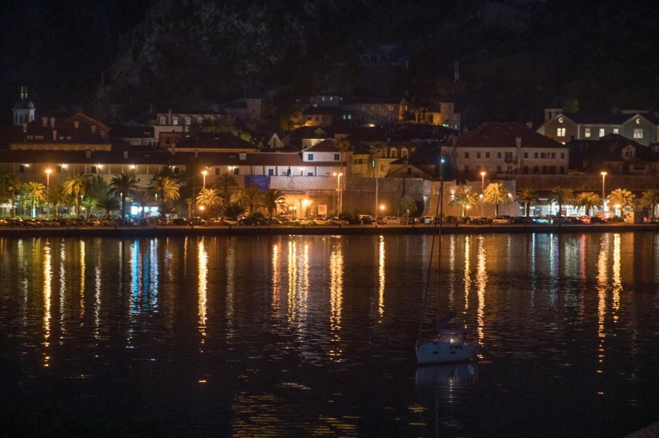 Villa Sun Castle Kotor Eksteriør bilde